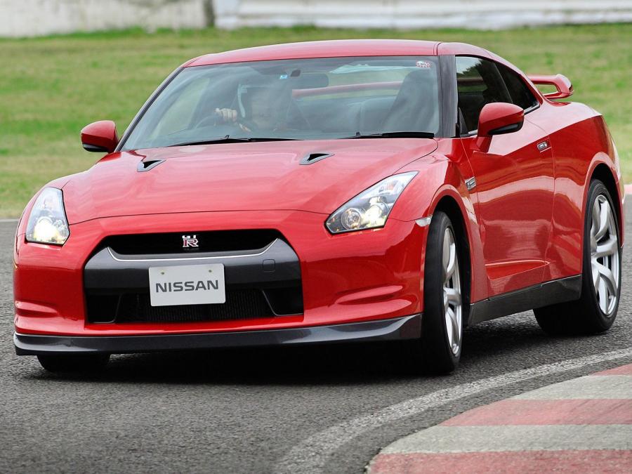  Nissan GT-R 2007 года  (фото 67 из 480)
